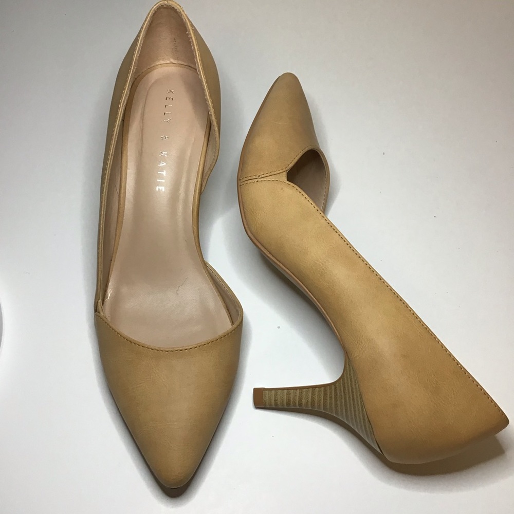 Kelly & Katie “Thilima” Tan d’Orsay Pumps Tan 8
